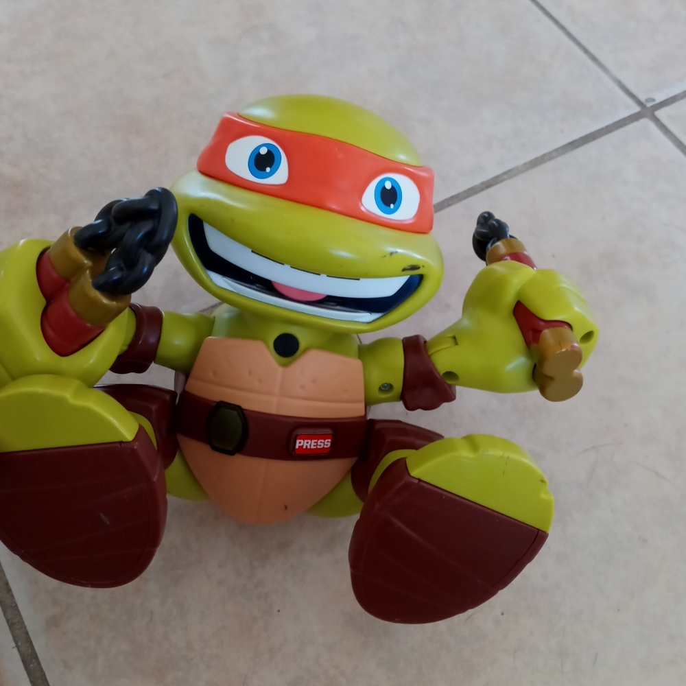 Talking Ninja Turtle - Picture 4 of 4
